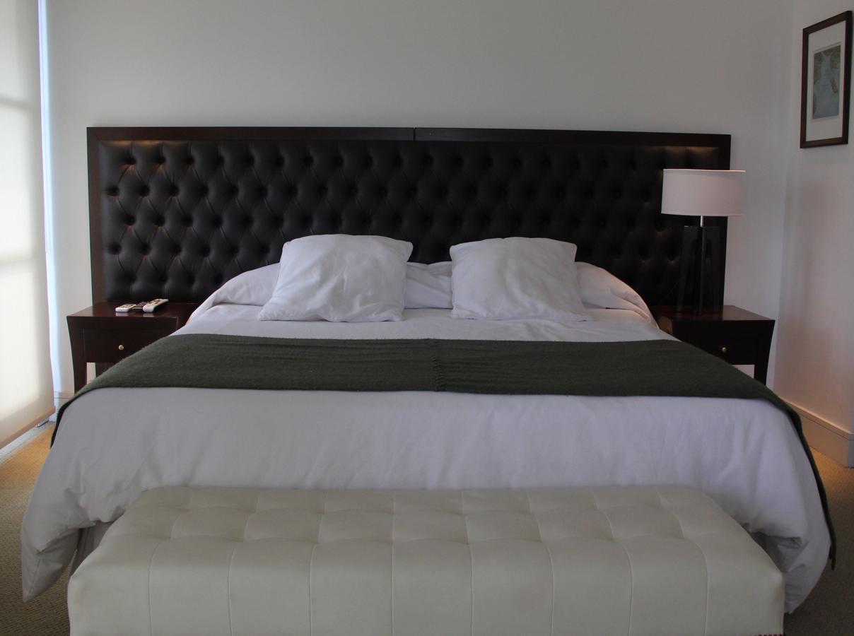 Real Hotel Lujan Bagian luar foto